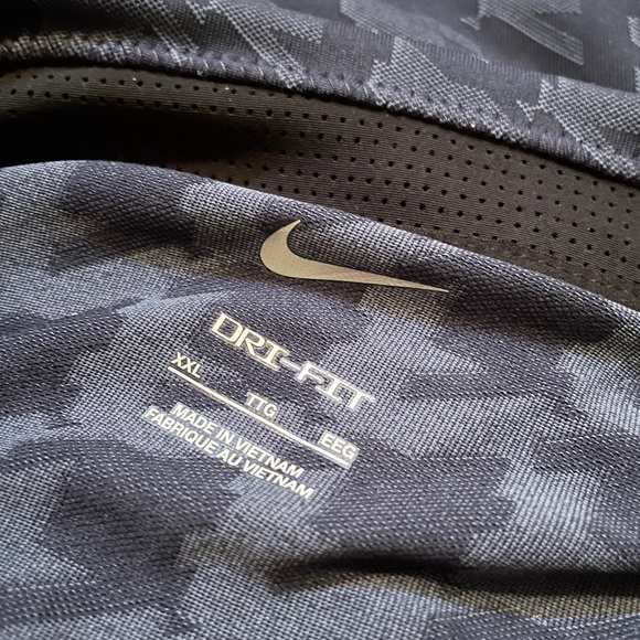 Nike Dri-Fit Disney Park Exclusive Mickey Mouse Houndstooth Navy Polo Shirt NEW - Picture 6 of 7